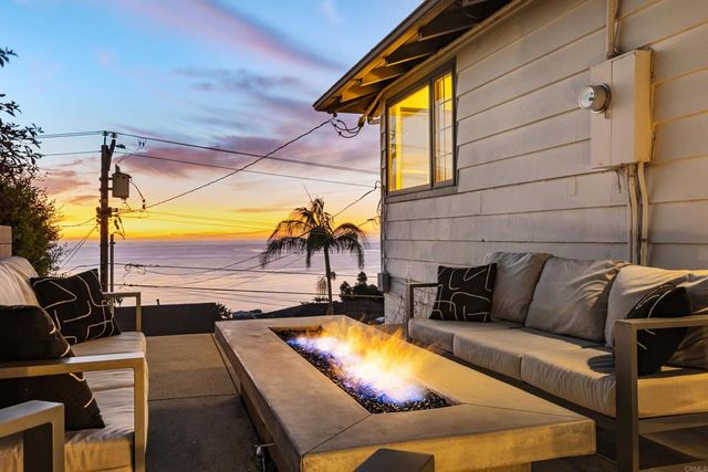 734 Stafford Place, San Diego, CA 92107