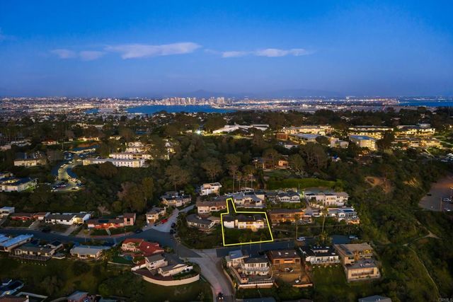 734 Stafford Place, San Diego, CA 92107