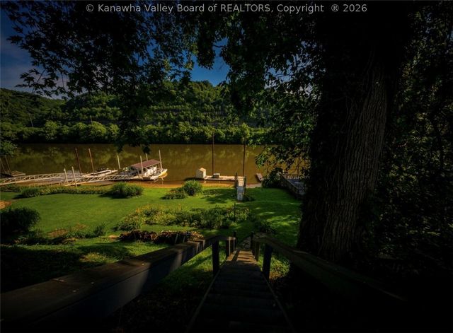 3815 Kanawha Avenue, Charleston, WV 25304