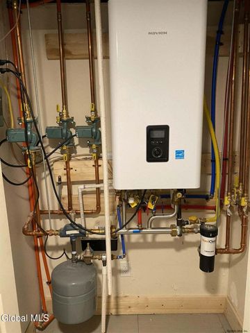 173 Lancaster Street, Albany, NY 12210