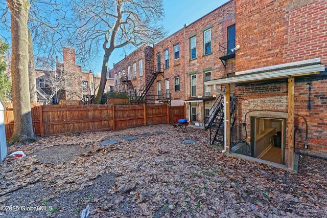 173 Lancaster Street, Albany, NY 12210