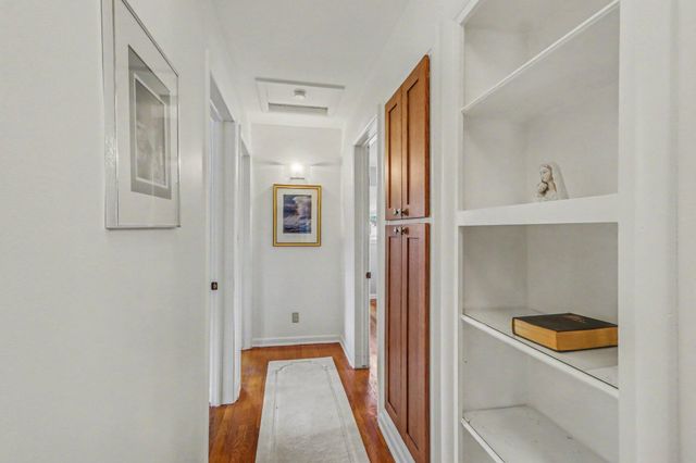 418 Larkspur Avenue, Portage, MI 49002