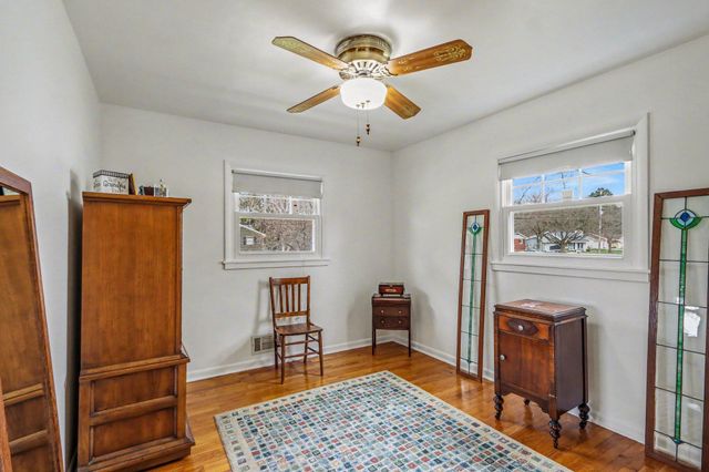 418 Larkspur Avenue, Portage, MI 49002