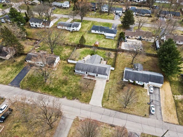 418 Larkspur Avenue, Portage, MI 49002