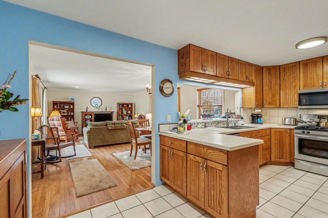 418 Larkspur Avenue, Portage, MI 49002