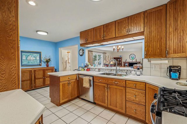 418 Larkspur Avenue, Portage, MI 49002