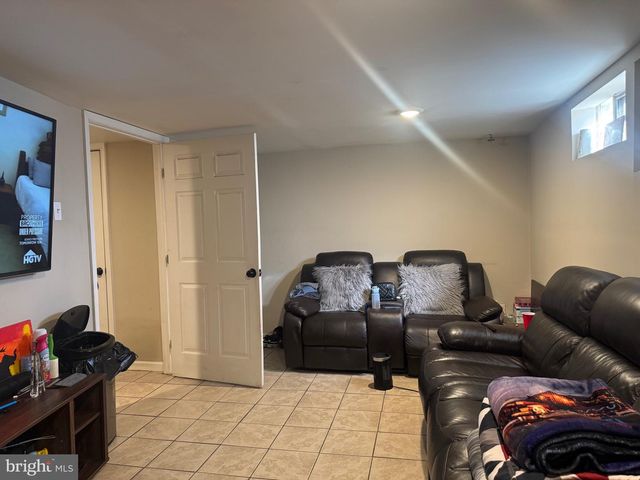 1653 STONEWOOD RD, Baltimore, MD 21239