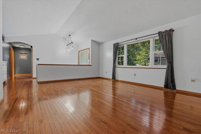 1804 29th Street, Vienna, WV 26105