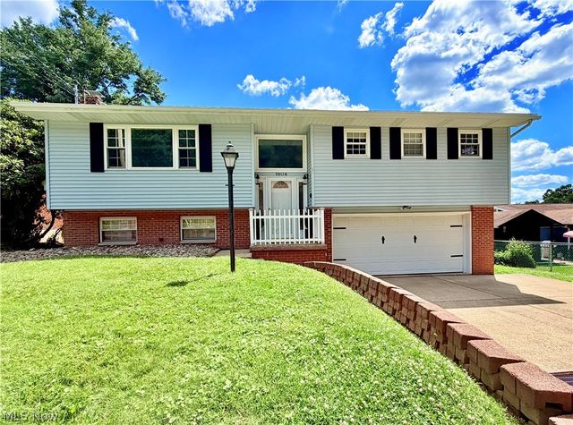 1804 29th Street, Vienna, WV 26105