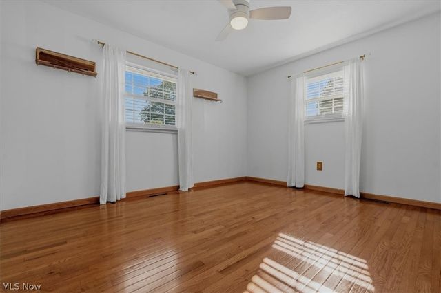 1804 29th Street, Vienna, WV 26105