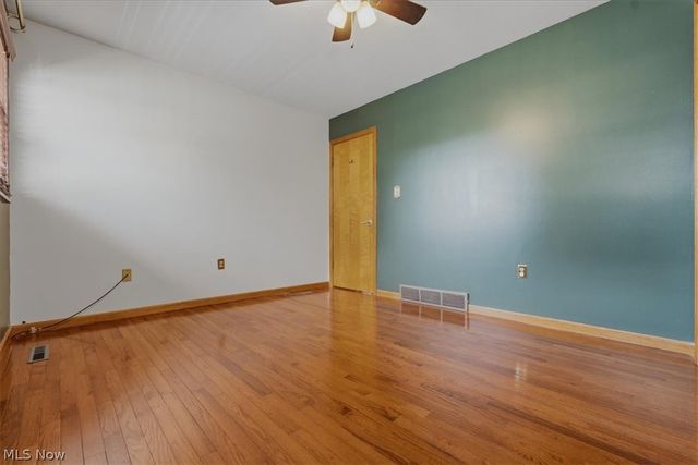 1804 29th Street, Vienna, WV 26105