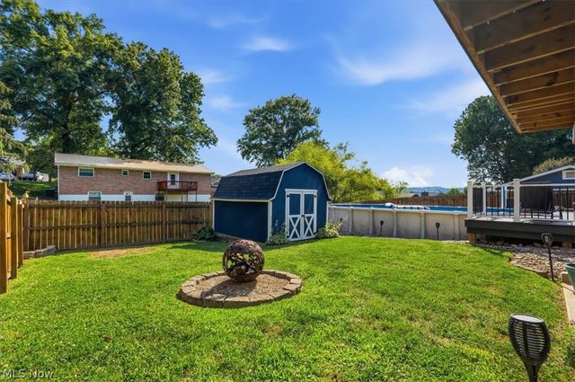 1804 29th Street, Vienna, WV 26105