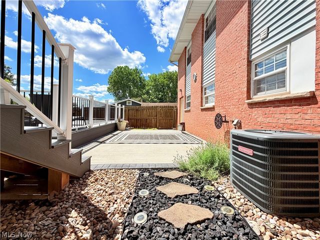 1804 29th Street, Vienna, WV 26105