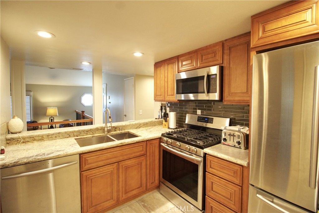 Image 7 of property listing at 1219 Irene, Wrightwood, CA 92397