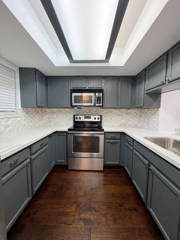 14777 Wunderlich Drive 1108, Houston, TX 77069