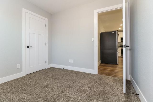 3865 W Gaby Road, Phoenix, AZ 85041