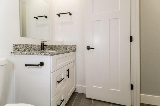 3865 W Gaby Road, Phoenix, AZ 85041