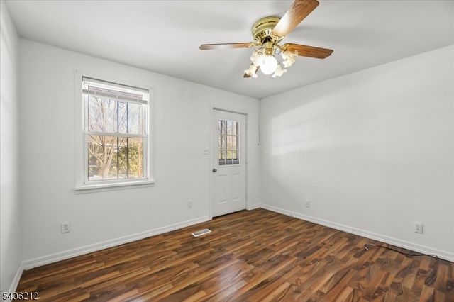 270 Sitgreaves St, Phillipsburg Town, NJ 08865