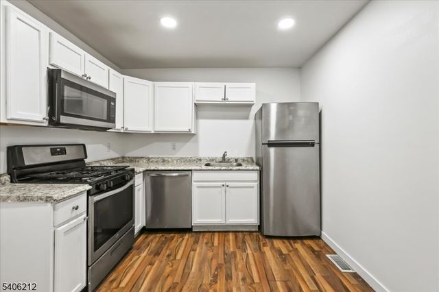 270 Sitgreaves St, Phillipsburg Town, NJ 08865