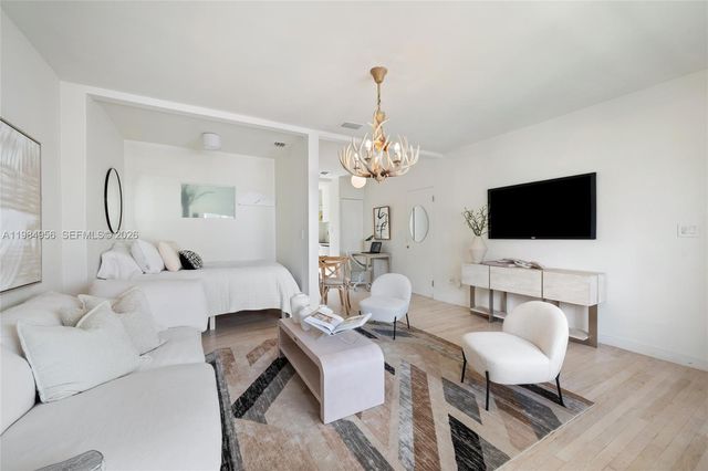 750 Espanola Way 4, Miami Beach, FL 33139