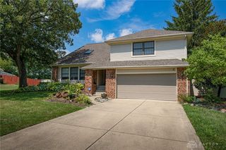 10055 Mallet Drive, Dayton, OH 45458