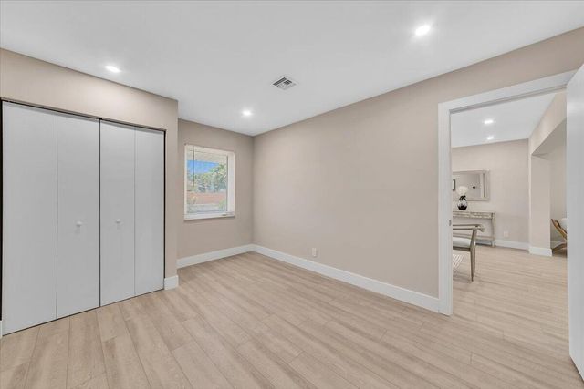 902 GARNETT Street, Lantana, FL 33462