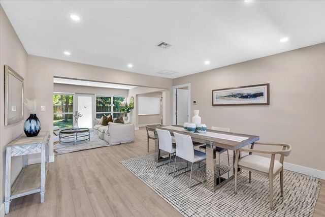 902 GARNETT Street, Lantana, FL 33462
