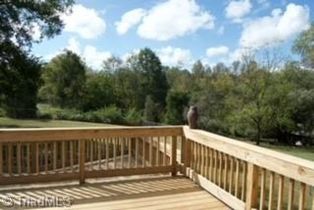 312 Foxcroft Drive, Lexington, NC 27292