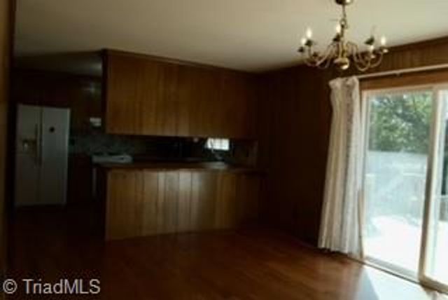 312 Foxcroft Drive, Lexington, NC 27292