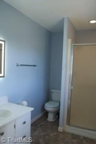 312 Foxcroft Drive, Lexington, NC 27292