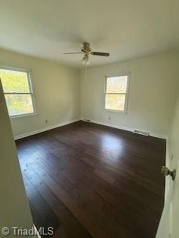 312 Foxcroft Drive, Lexington, NC 27292