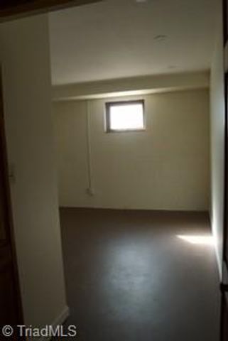 312 Foxcroft Drive, Lexington, NC 27292