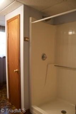 312 Foxcroft Drive, Lexington, NC 27292