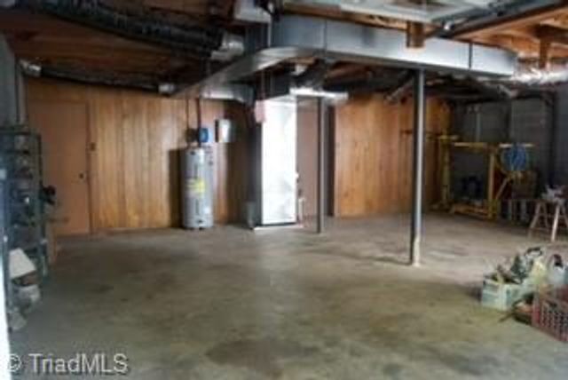 312 Foxcroft Drive, Lexington, NC 27292