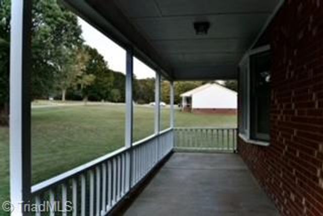 312 Foxcroft Drive, Lexington, NC 27292