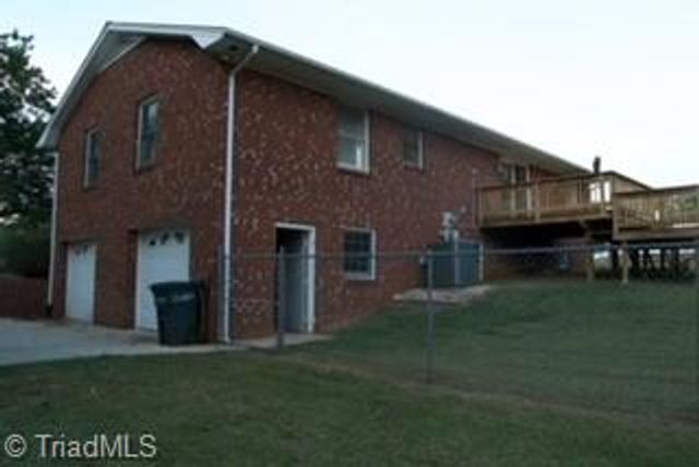 312 Foxcroft Drive, Lexington, NC 27292