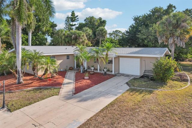 2356 CONWAY BOULEVARD, Port Charlotte, FL 33952
