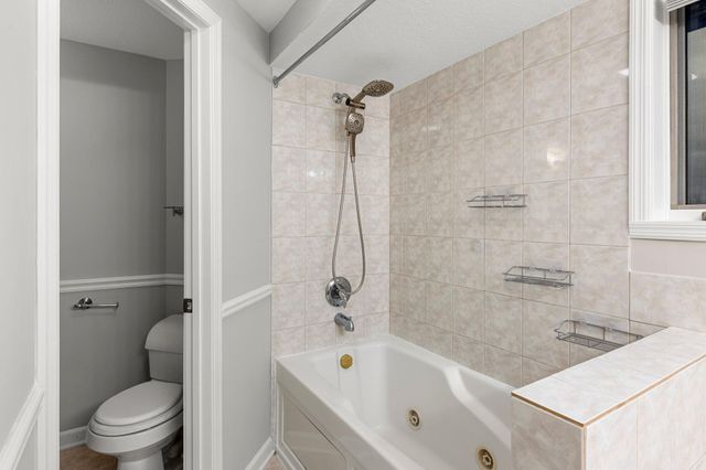 508 Chapel Court, Eagan, MN 55121