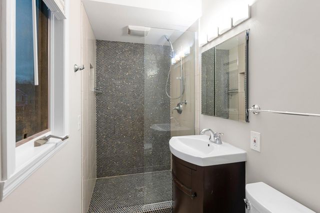 508 Chapel Court, Eagan, MN 55121