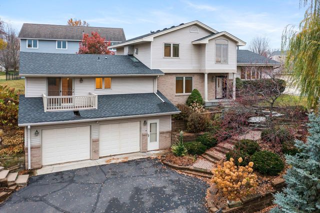 508 Chapel Court, Eagan, MN 55121