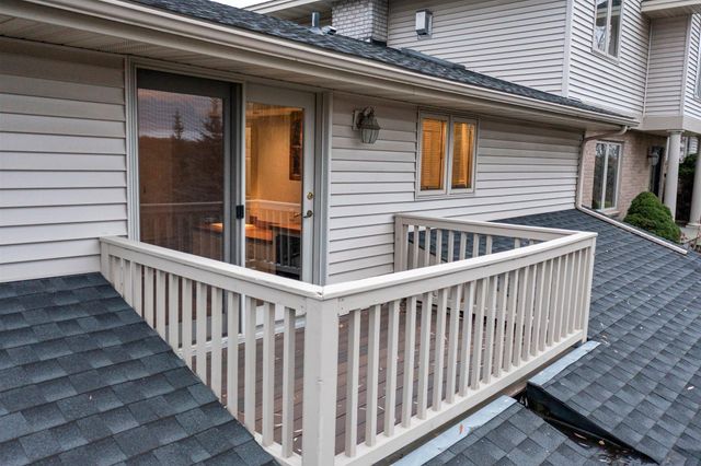 508 Chapel Court, Eagan, MN 55121