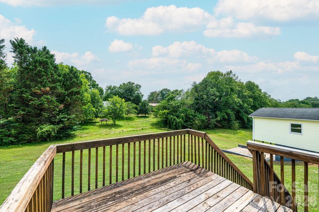 1697 Denver Court, Lenoir, NC 28645