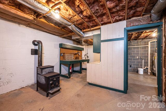 1697 Denver Court, Lenoir, NC 28645