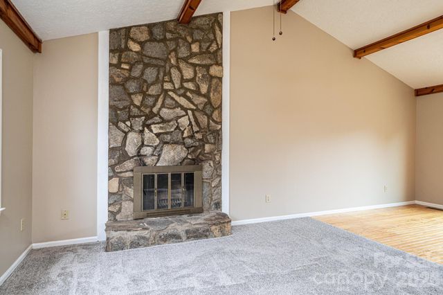1697 Denver Court, Lenoir, NC 28645