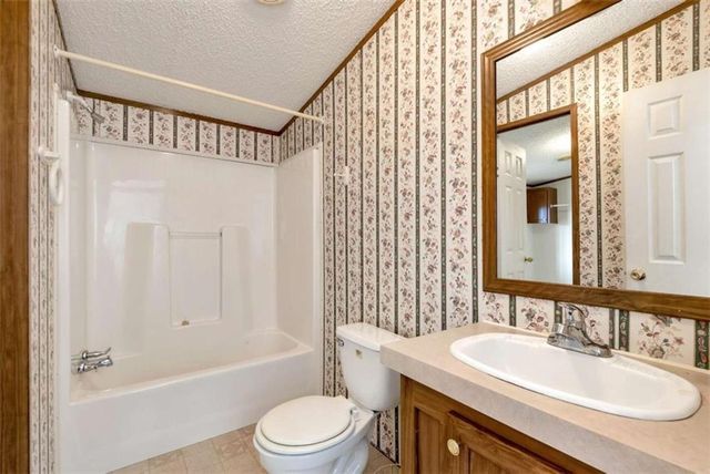 6392 Athens Highway, Jefferson, GA 30549