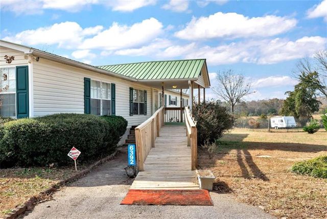 6392 Athens Highway, Jefferson, GA 30549