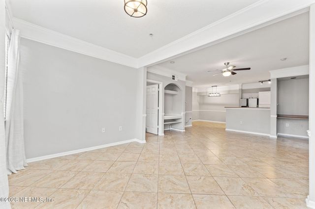 8550 TOUCHTON Road 127, Jacksonville, FL 32216