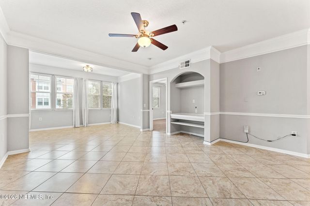 8550 TOUCHTON Road 127, Jacksonville, FL 32216