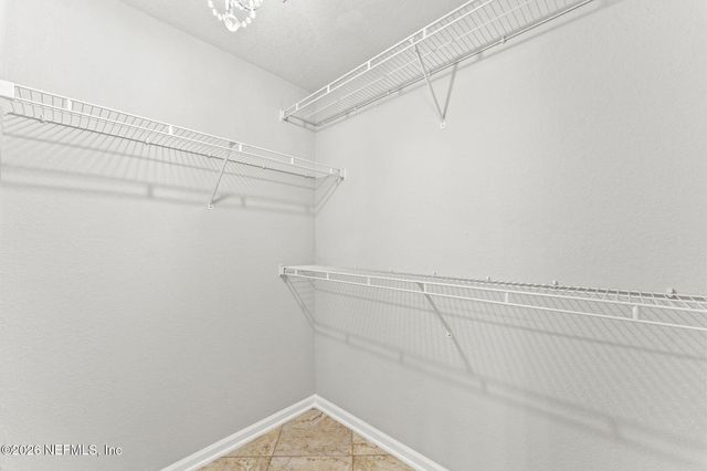 8550 TOUCHTON Road 127, Jacksonville, FL 32216