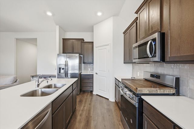 1701 Katelynn Lane, Anna, TX 75409